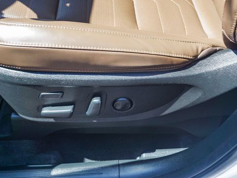 Used 2022 Kia Telluride SX w/ SX Prestige Package AWD/4WD image 20