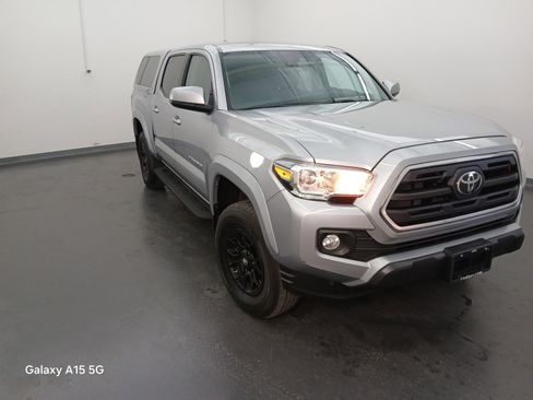 Used 2019 Toyota Tacoma SR5 image 26