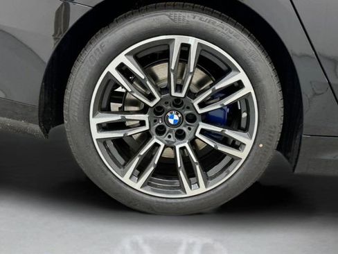 New 2026 BMW 530i xDrive w/ M Sport Package AWD/4WD image 9
