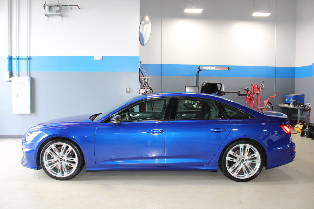 Used 2022 Audi S6 Premium Plus w/ S6 Executive Package AWD/4WD image 11