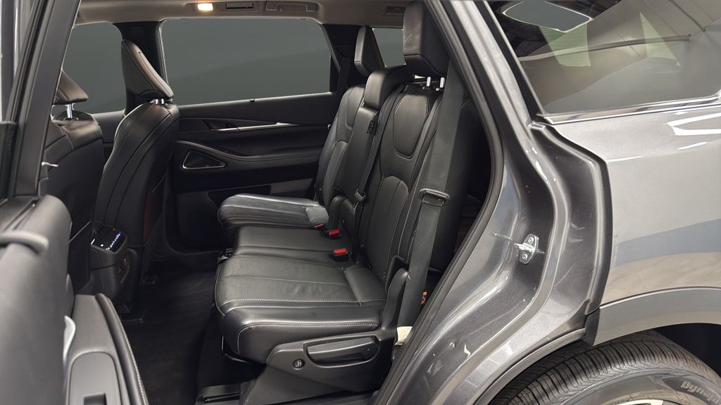 Used 2024 INFINITI QX60 Sensory w/ Vision Package AWD/4WD image 23