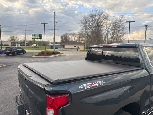 Used 2019 Chevrolet Silverado 1500 LTZ w/ LTZ Plus Package AWD/4WD image 12