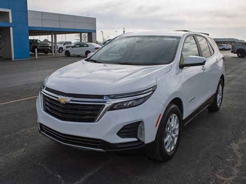 Used 2024 Chevrolet Equinox LT image 7