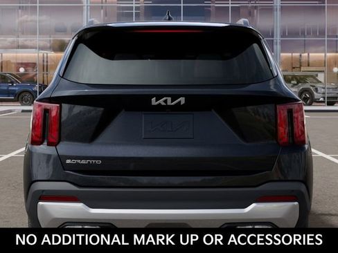 New 2026 Kia Sorento S FWD image 13