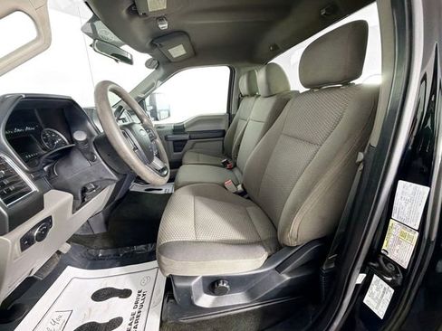 Used 2017 Ford F250 XLT w/ Snow Plow Prep Package image 19