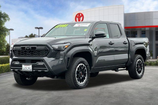 Used 2026 Toyota Tacoma TRD Off-Road w/ TRD Off Road Premium Package AWD/4WD image 9