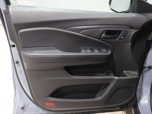 Used 2023 Honda Passport EX-L image 14