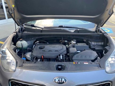 Used 2019 Kia Sportage LX AWD/4WD image 6