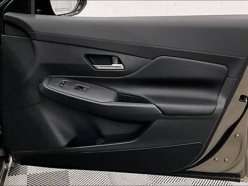 New 2026 Nissan Sentra SV w/ SV Convenience Package FWD image 33