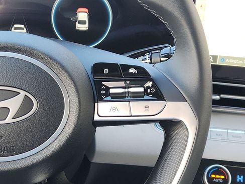 New 2026 Hyundai Elantra Limited image 29