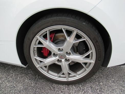 Used 2020 Chevrolet Corvette Stingray Preferred Cpe w/ 2LT Preferred Equipment Group RWD image 10