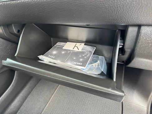 Used 2024 GMC Yukon Denali image 63