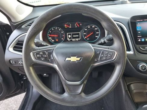 Used 2020 Chevrolet Malibu LS image 20