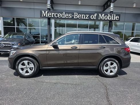 Certified 2018 Mercedes-Benz GLC 300 image 1