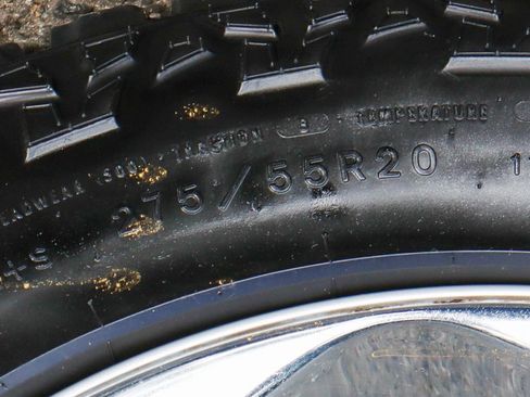 Used 2019 RAM 1500 Express w/ Express Value Package image 37