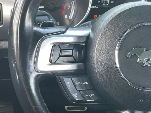 Used 2019 Ford Mustang Premium image 22