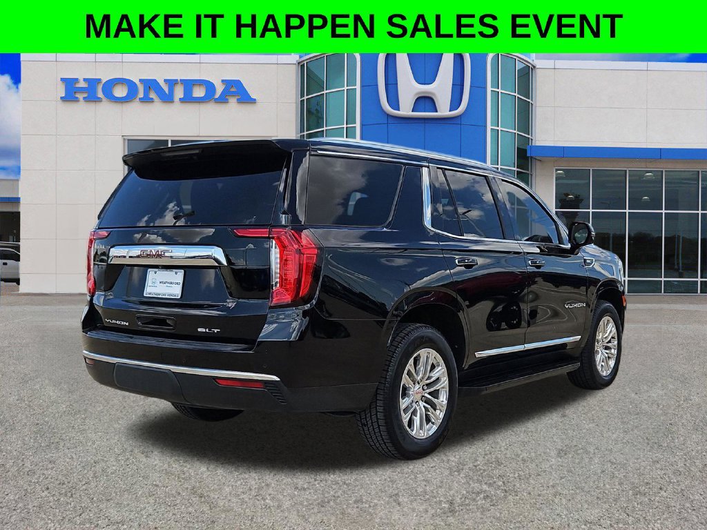 Used 2024 GMC Yukon SLT w/ SLT Luxury Package AWD/4WD image 3