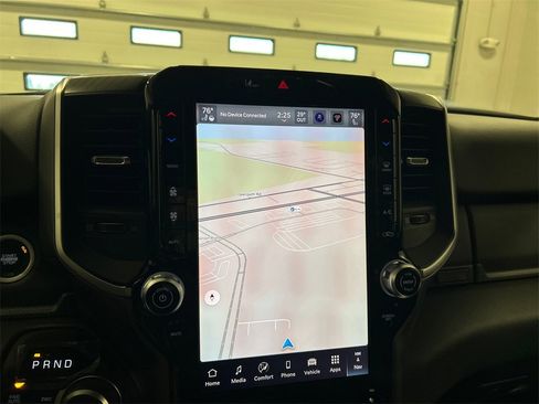 New 2026 RAM 1500 4x4 Crew Cab image 25