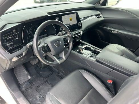 Used 2024 Lexus RX 350 FWD w/ Technology Package image 11