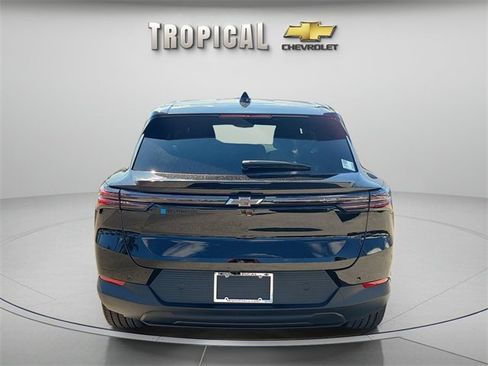 New 2026 Chevrolet Equinox EV LT image 4