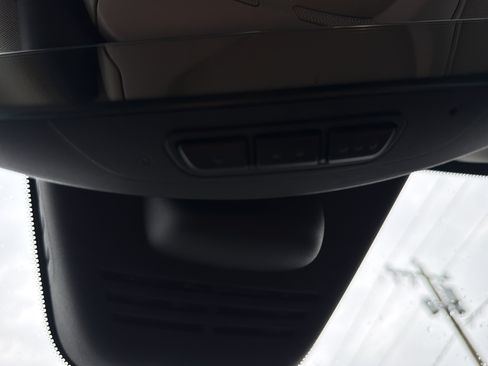Used 2024 Volvo XC90 B6 Plus AWD/4WD image 8