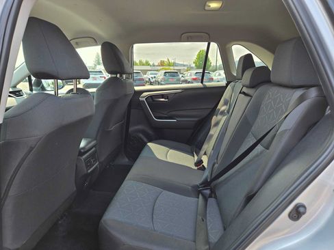 Certified 2025 Toyota RAV4 XLE AWD/4WD image 18