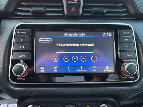 Used 2021 Nissan Versa S image 25