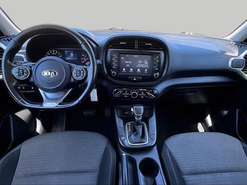 Used 2020 Kia Soul GT-Line FWD image 14