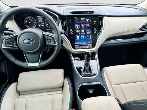 Used 2025 Subaru Outback Limited image 28