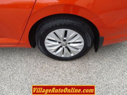 Used 2019 Volkswagen Jetta S w/ Driver Assistance Package image 10