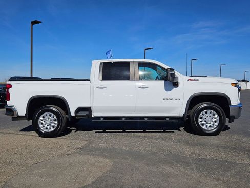 Used 2020 Chevrolet Silverado 2500 LT w/ All Star Edition image 4