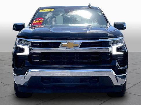 Used 2023 Chevrolet Silverado 1500 LT AWD/4WD image 4