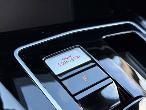 Used 2024 Volkswagen GTI Autobahn image 15