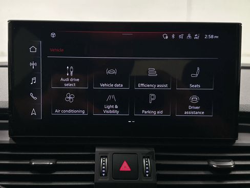 Used 2023 Audi SQ5 Prestige AWD/4WD image 35