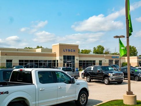 Used 2017 Chevrolet Equinox LT w/ Convenience Package image 23