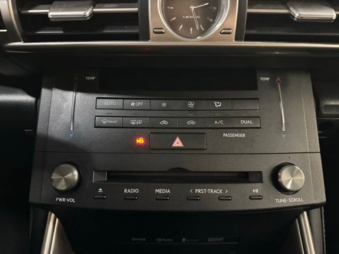 Used 2015 Lexus IS 250 250 image 25