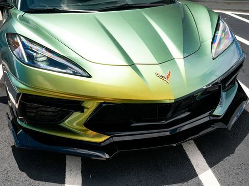 Used 2020 Chevrolet Corvette Stingray Coupe w/ 1LT RWD image 5
