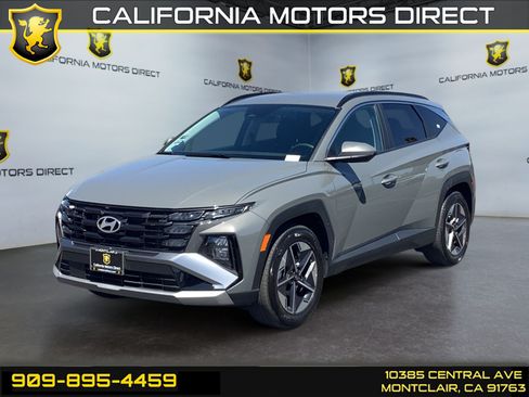 Used 2025 Hyundai Tucson SEL FWD image 1