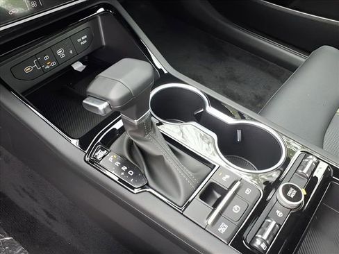 New 2026 Kia K5 GT w/ GT1 Package FWD image 11