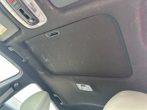 Used 2024 Hyundai Elantra Limited FWD image 21