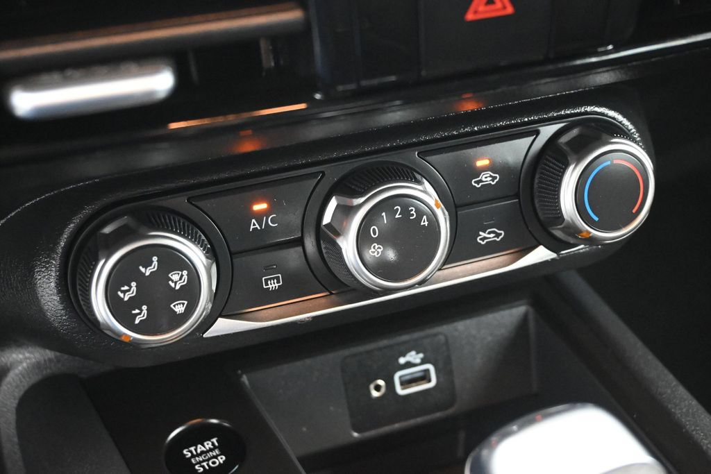 Used 2025 Nissan Kicks S FWD image 15