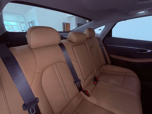 Used 2023 Hyundai Sonata Limited w/ Cargo Package image 15