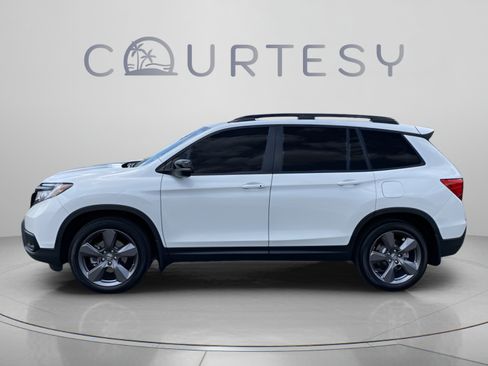 Used 2021 Honda Passport Touring image 2