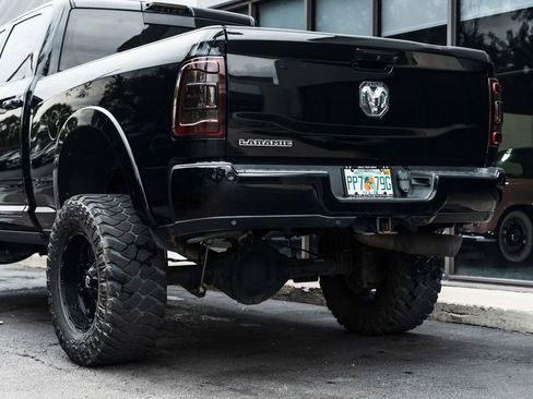 Used 2019 RAM 3500 Laramie AWD/4WD image 12