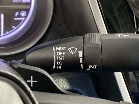 Used 2023 Toyota Camry SE AWD/4WD image 18