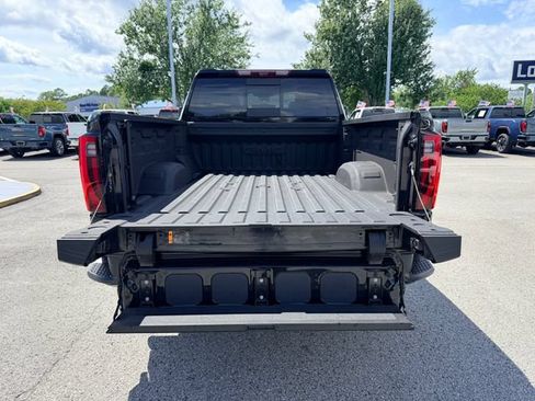 Used 2025 GMC Sierra 2500 Denali w/ Denali Reserve Package AWD/4WD image 7