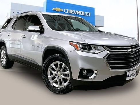 Used 2018 Chevrolet Traverse LT AWD/4WD image 1