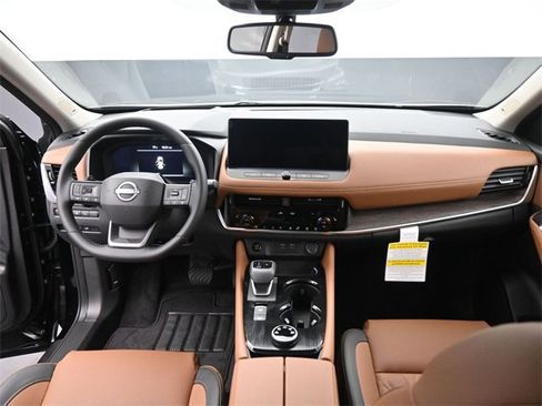 New 2026 Nissan Rogue Platinum w/ Platinum Premium Package image 27