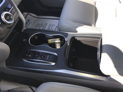 Used 2018 Acura MDX SH-AWD w/ Technology Package image 20