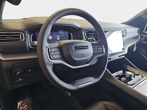 New 2026 Jeep Grand Wagoneer 4WD image 17